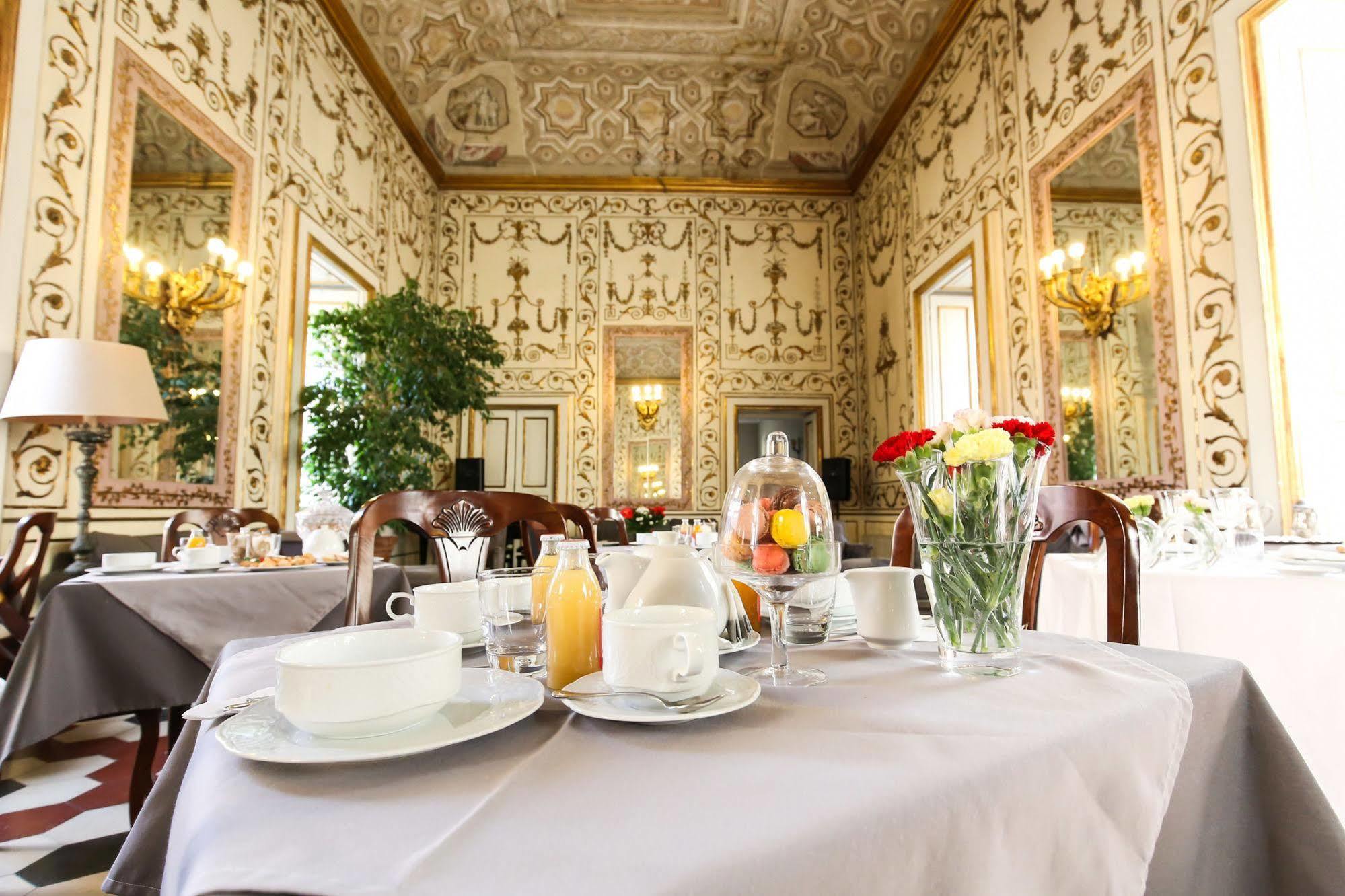 Palazzo Riario Sforza Hotel Naples Luaran gambar